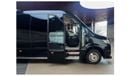 Mercedes-Benz Sprinter 519 CDI I Wooden Floor I 18 Seater