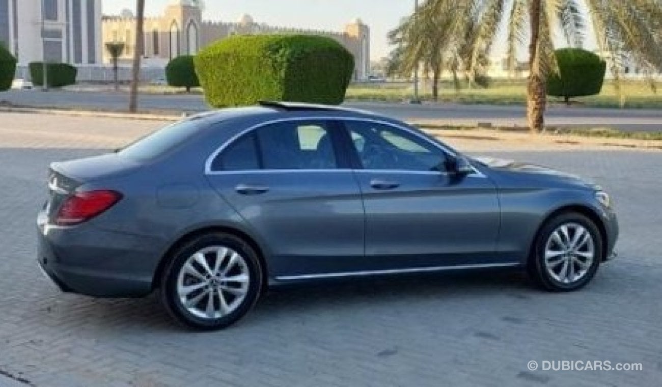 مرسيدس بنز C 300 AMG 4MATIC 2.0l