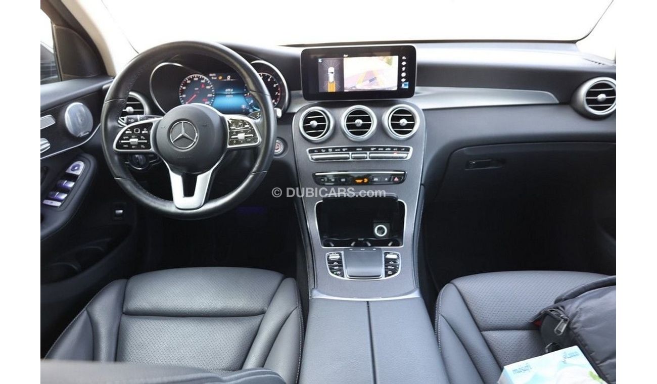 Mercedes-Benz GLC 300 4MATIC 2.0L