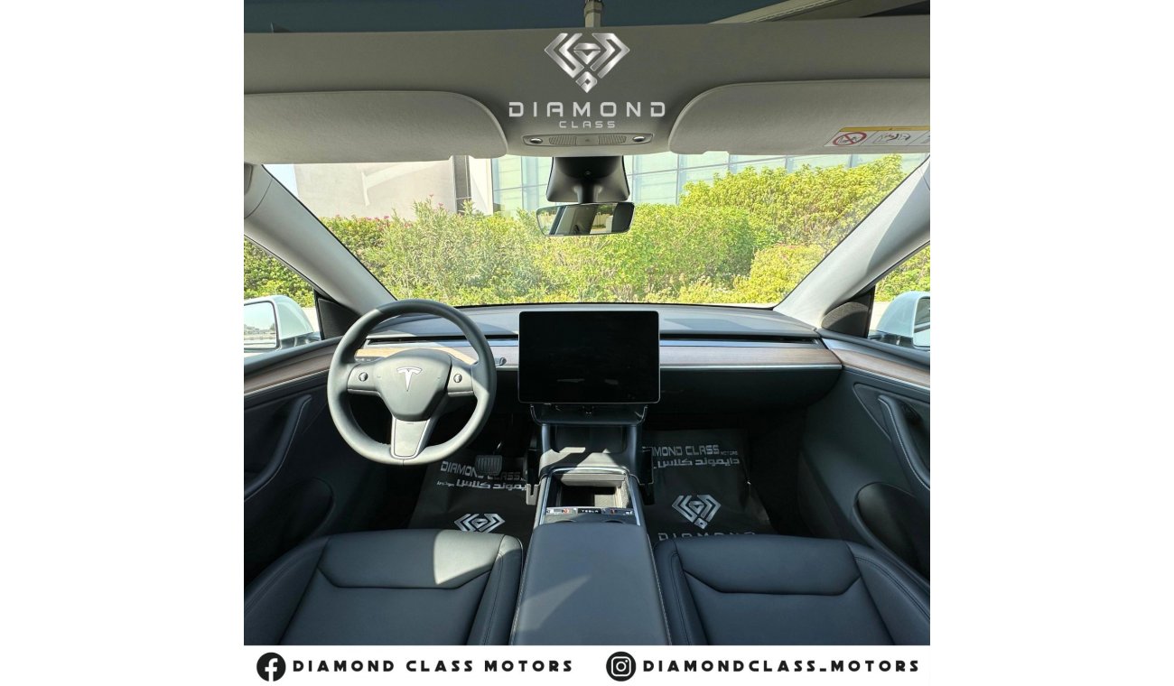 Tesla Model Y Tesla Model Y  Auto Pilot  2023 GCC 3,400 KM 169,000 AED Under Warranty from Tesla  Additional acces