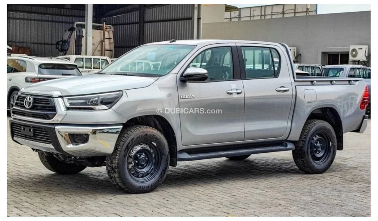 تويوتا هيلوكس 2.4L MT DIESEL 2023