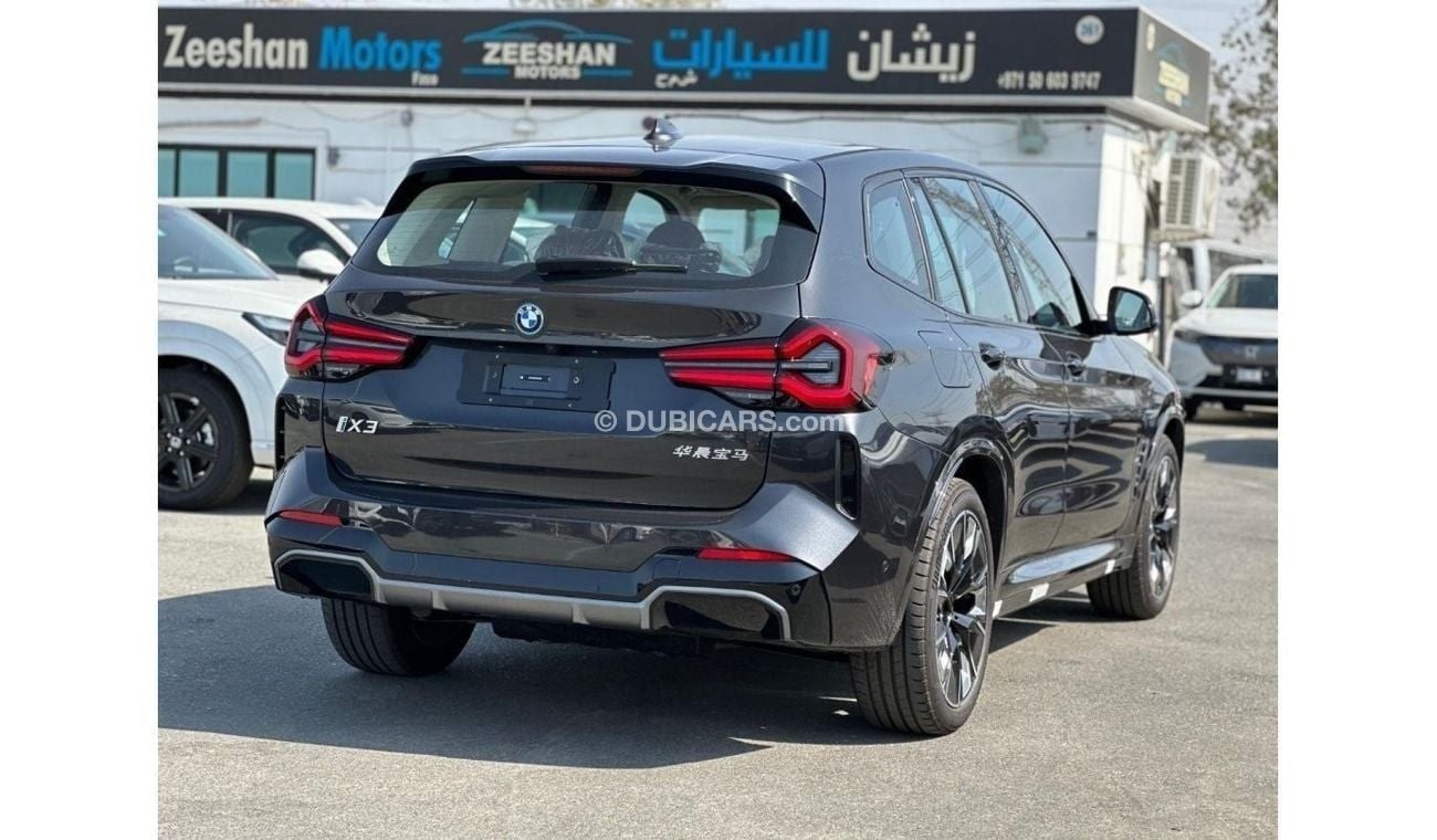 بي أم دبليو iX3 BMW IX3 2024