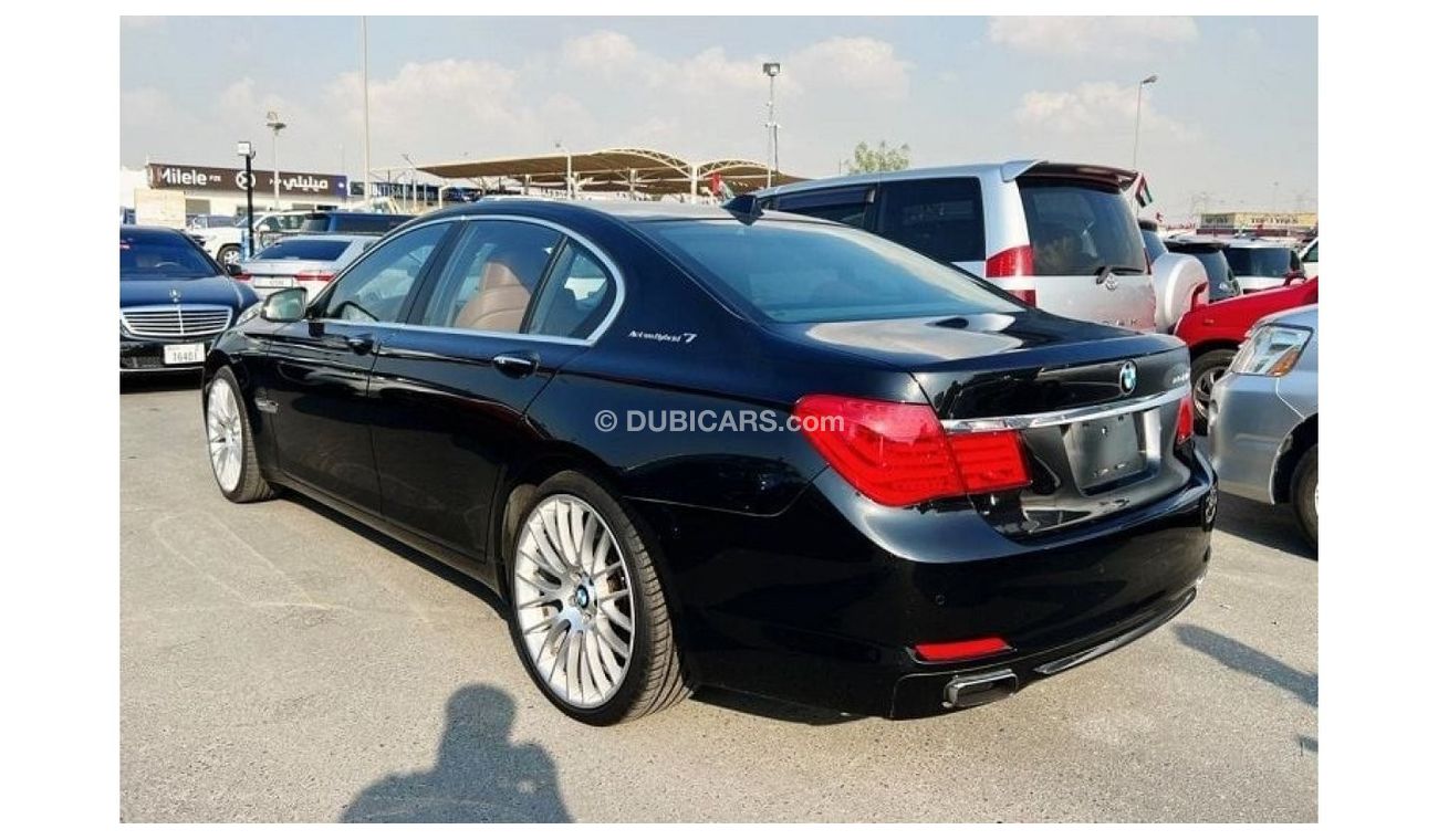 BMW ActiveHybrid 7 BMW ATIVE HYBRID 7 2011 BLACK JAPANESE IMPORT