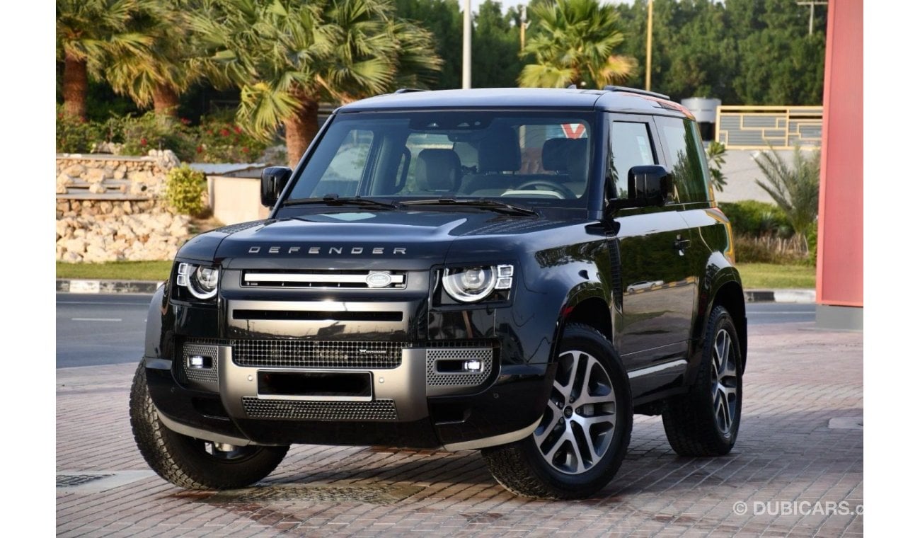 Land Rover Defender Land Rover Defender 90 Xdynamic 2023 0KM GCC