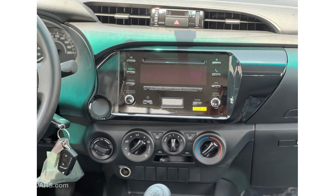 تويوتا هيلوكس TOYOTA HILUX 2.4 DIESEL 4WD 4DOORS 2024