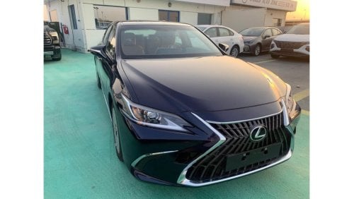 Lexus ES350 3.5 L PETROL V6 2024