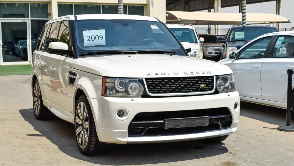 Range Rover Sport Autobiography Kit For Sale  . Android Auto, Apple Car Play, Bluetooth Connectivity, Incontrol Apps In Vehicle Touchscreen, Remote.