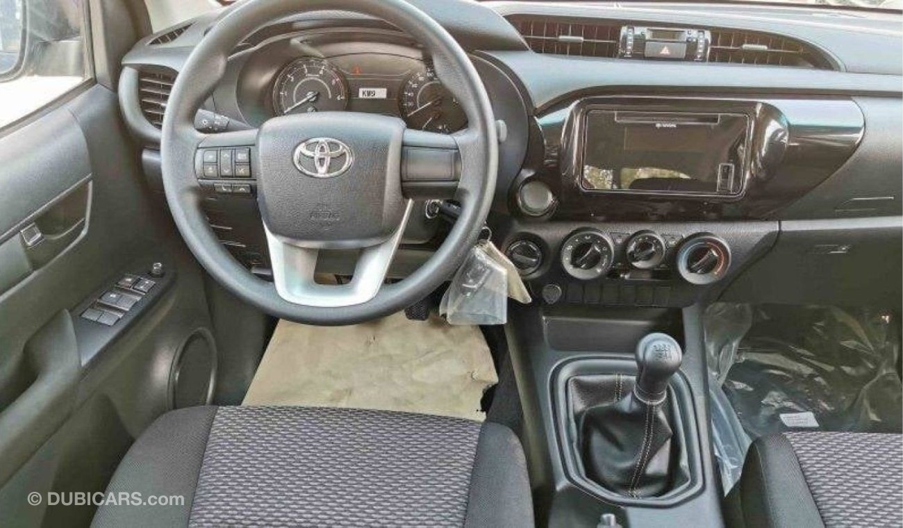 تويوتا هيلوكس Toyota Hilux 2.4L V4 Diesel Power Window 4x4 2024