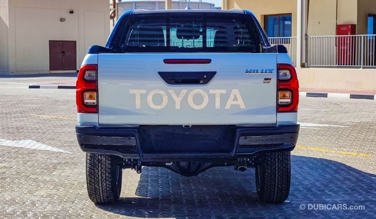 تويوتا هيلوكس HILUX GR 2.8L