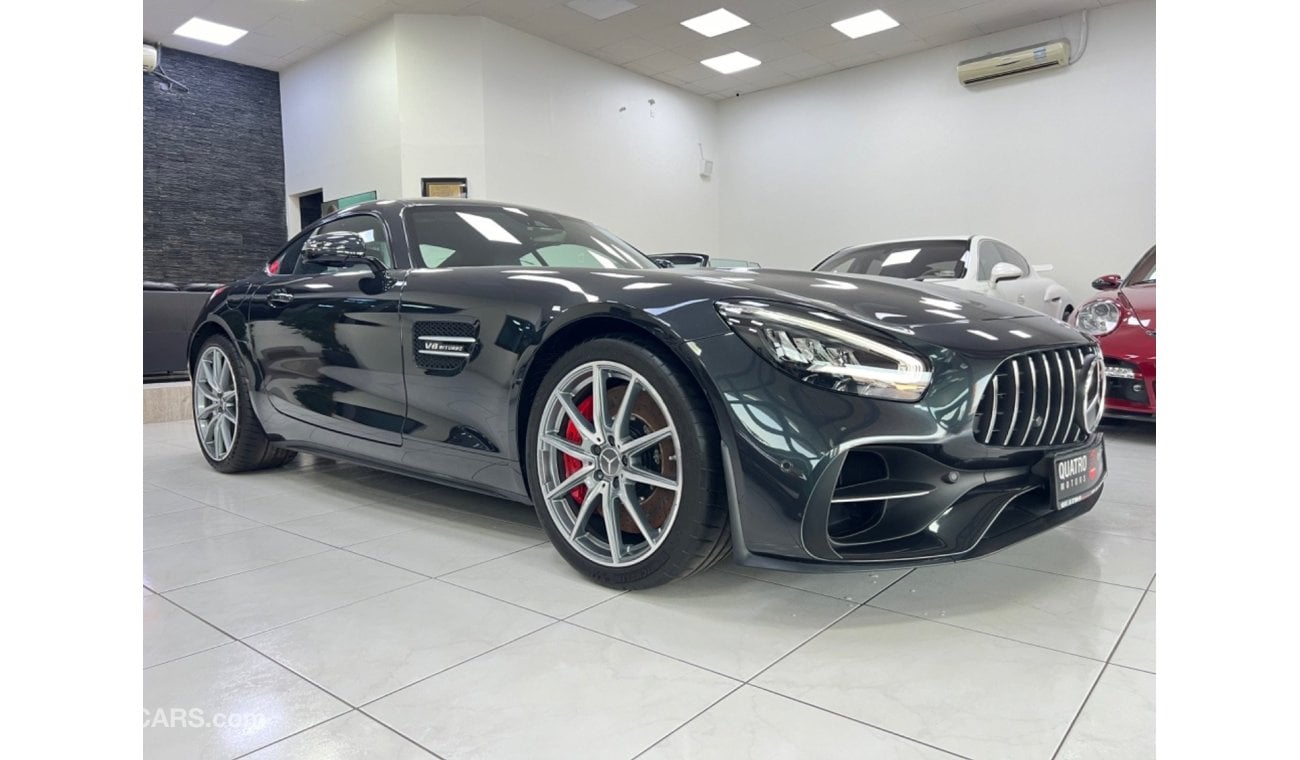 مرسيدس بنز AMG GT S