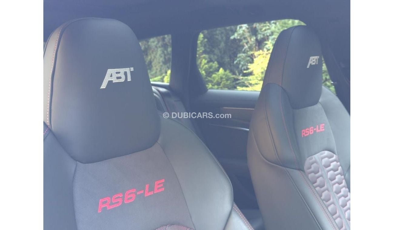 أودي RS6 4.0 TFSI V8 Performance Carbon Vorsprung Estate RIGH HAND DRIVE