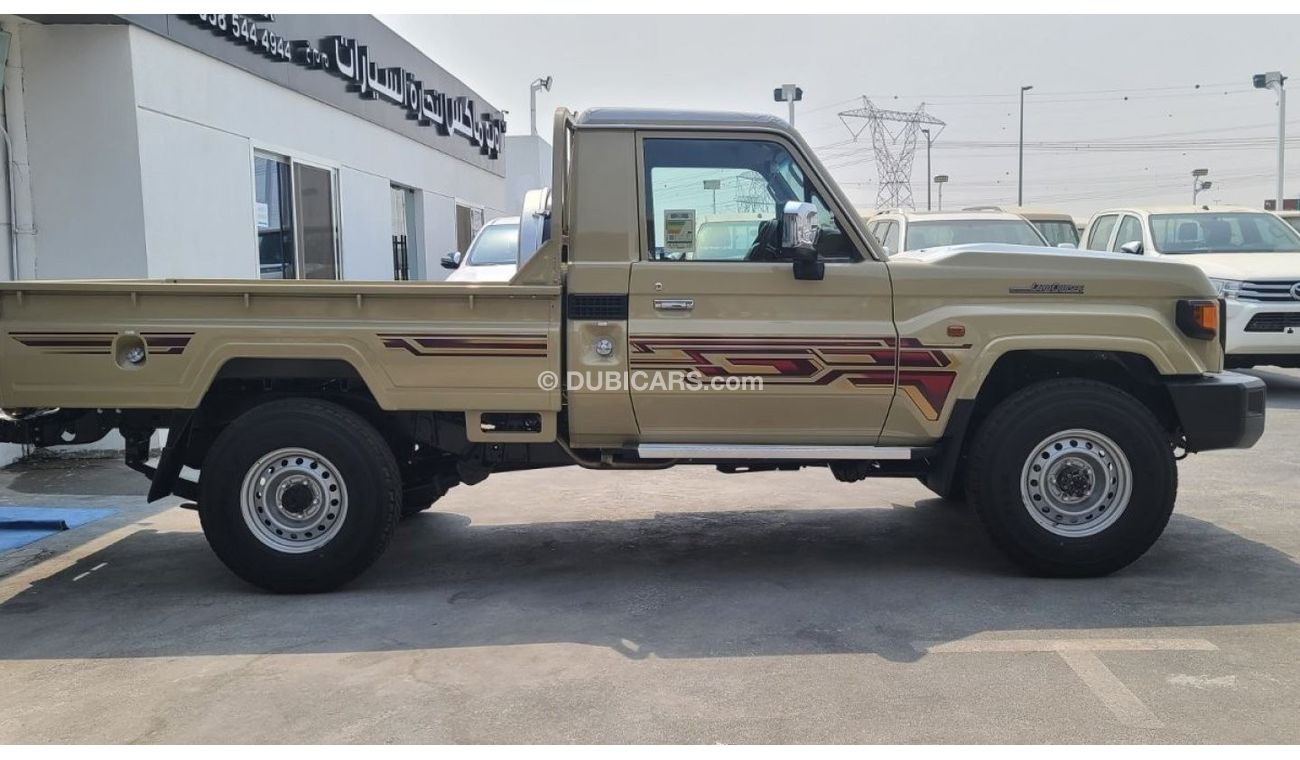 Toyota Land Cruiser Pick Up TOYOTA LC79 SINGLE CABIN 4.0 MID OPTION WITH WINCH&DIFFLOCK  MODEL YEAR 2024