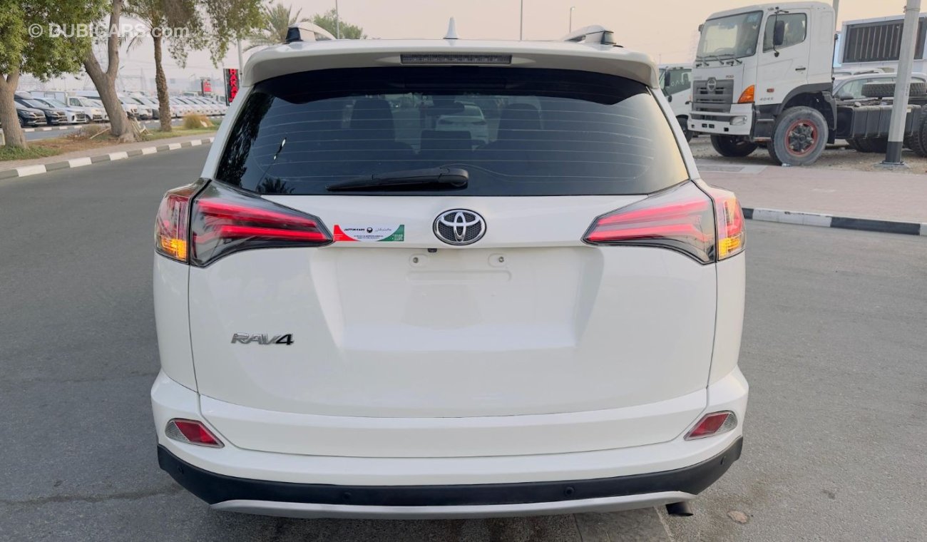 Toyota RAV4 PREMIUM WHITE LEATHER SEATS | 2.0L PETROL ENGINE | SUNROOF | REAR VIEW CAMERA