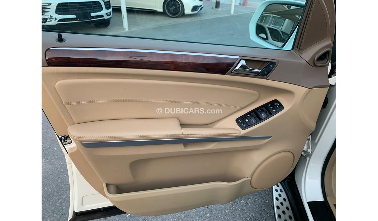 مرسيدس بنز ML 350 Mercedes ML 350_2010_Excellend_condihicn