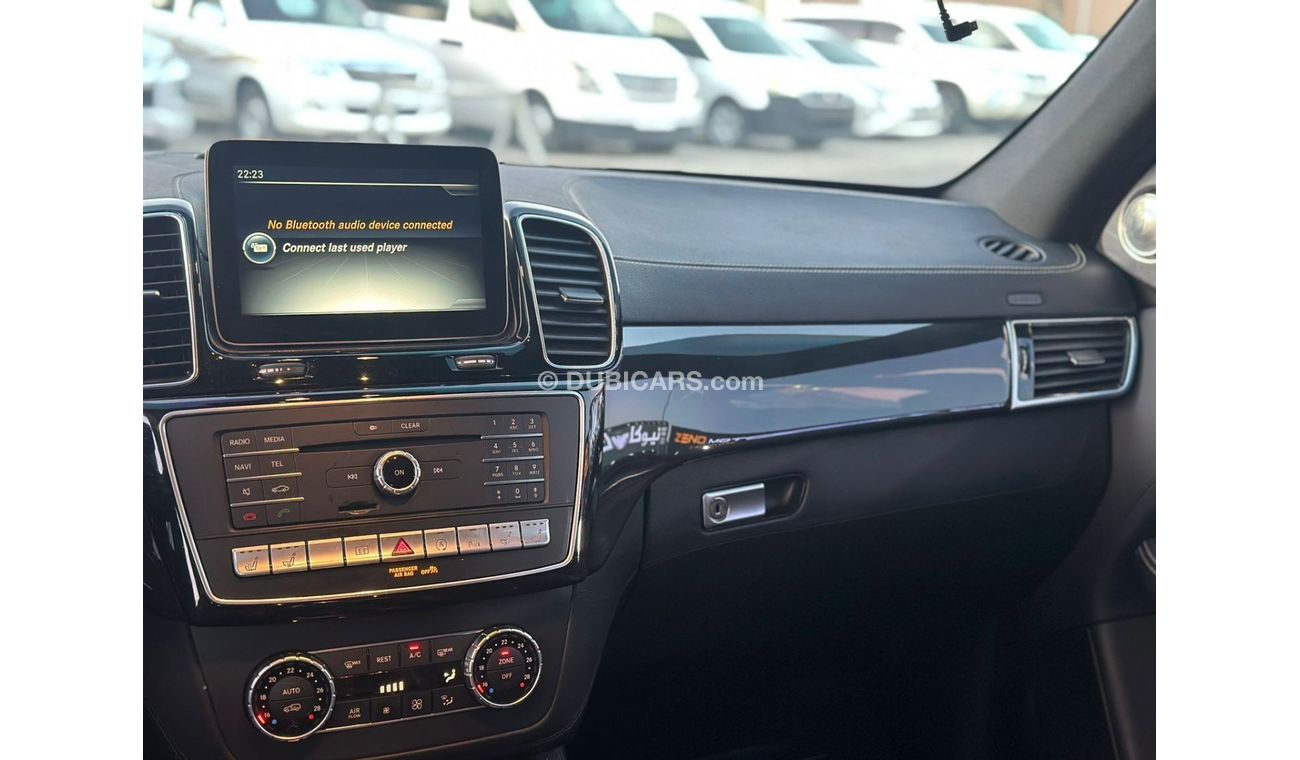 مرسيدس بنز GLE 63 Mercedes Benz GLE 63 2016