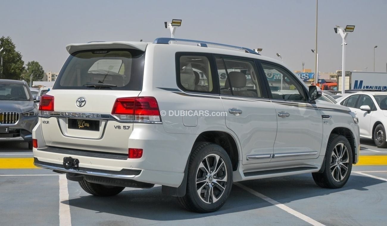 تويوتا لاند كروزر LAND CRUISER VXR GCC 2021