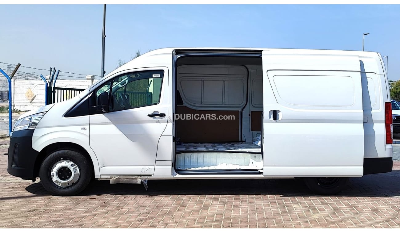 تويوتا هاياس HIACE 2.8L MT P.WINDO