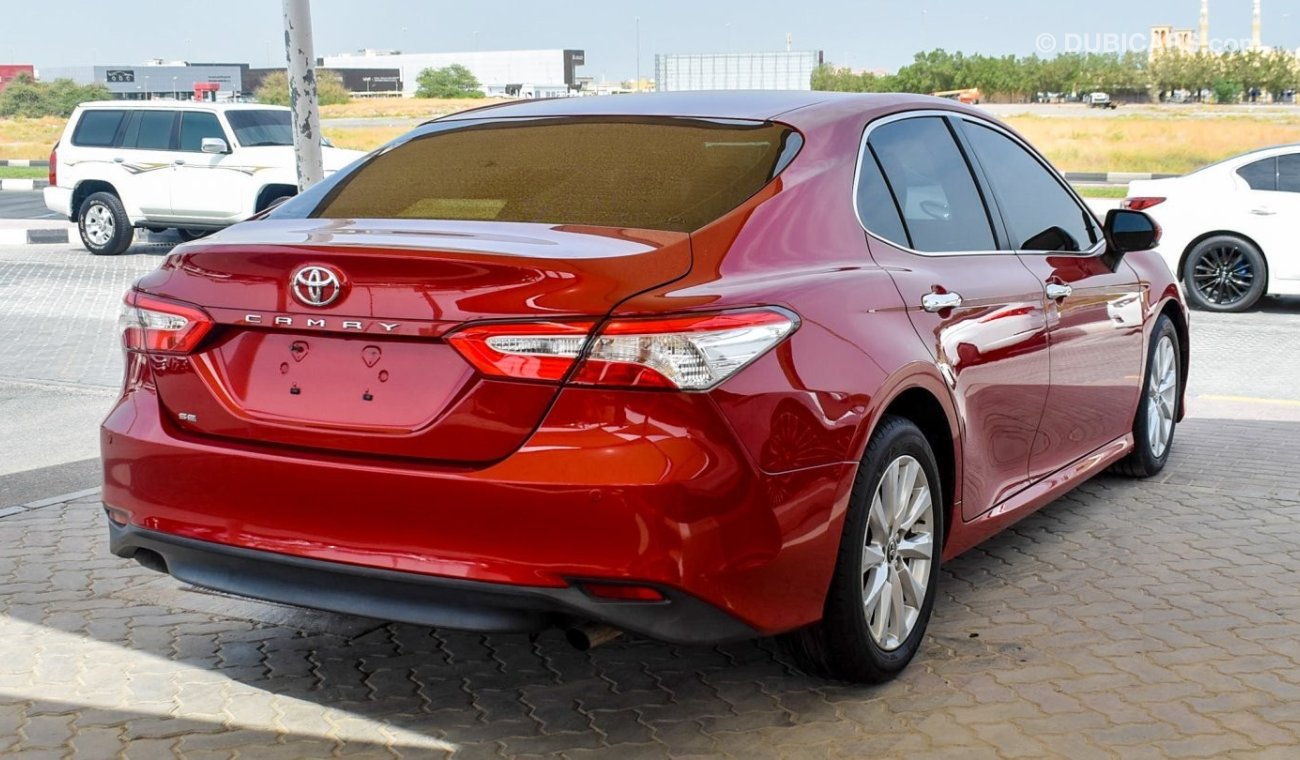 Toyota Camry SE