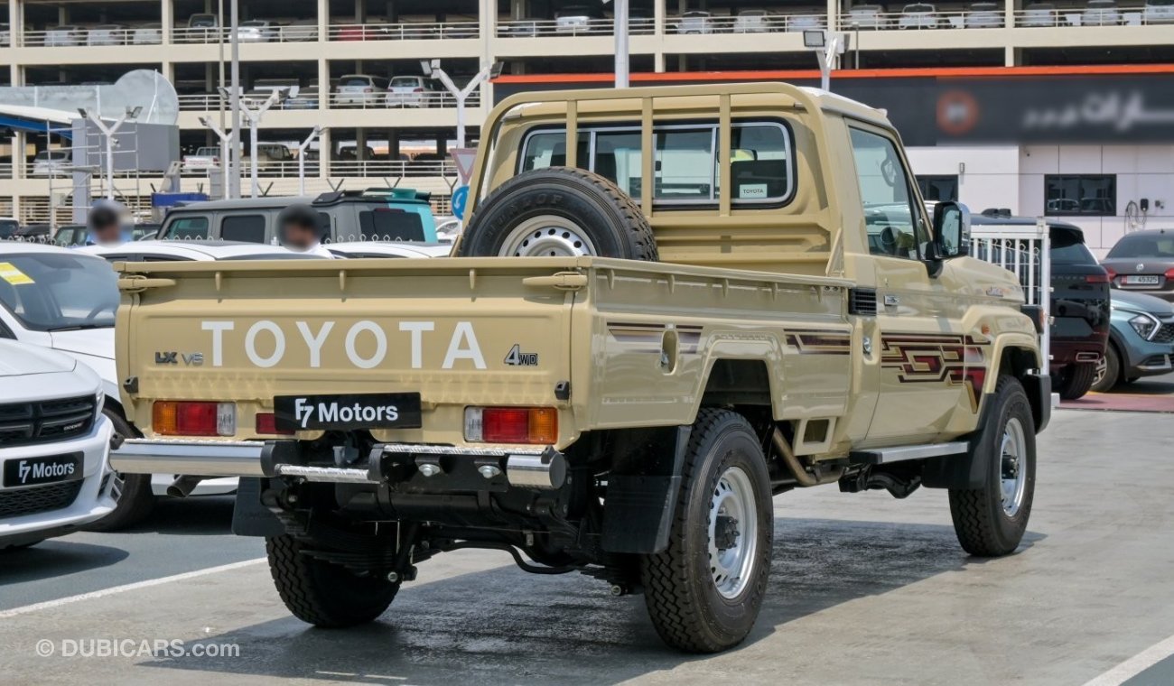 Toyota Land Cruiser Pick Up LX V6