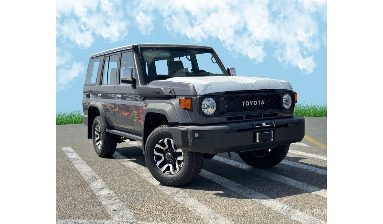 تويوتا لاند كروزر هارد توب Land Cruiser Hard Top 5 DOOR