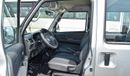 CMC Veryca Veryca Window Van 1.5L / 2WD / 5MT / 8 seater