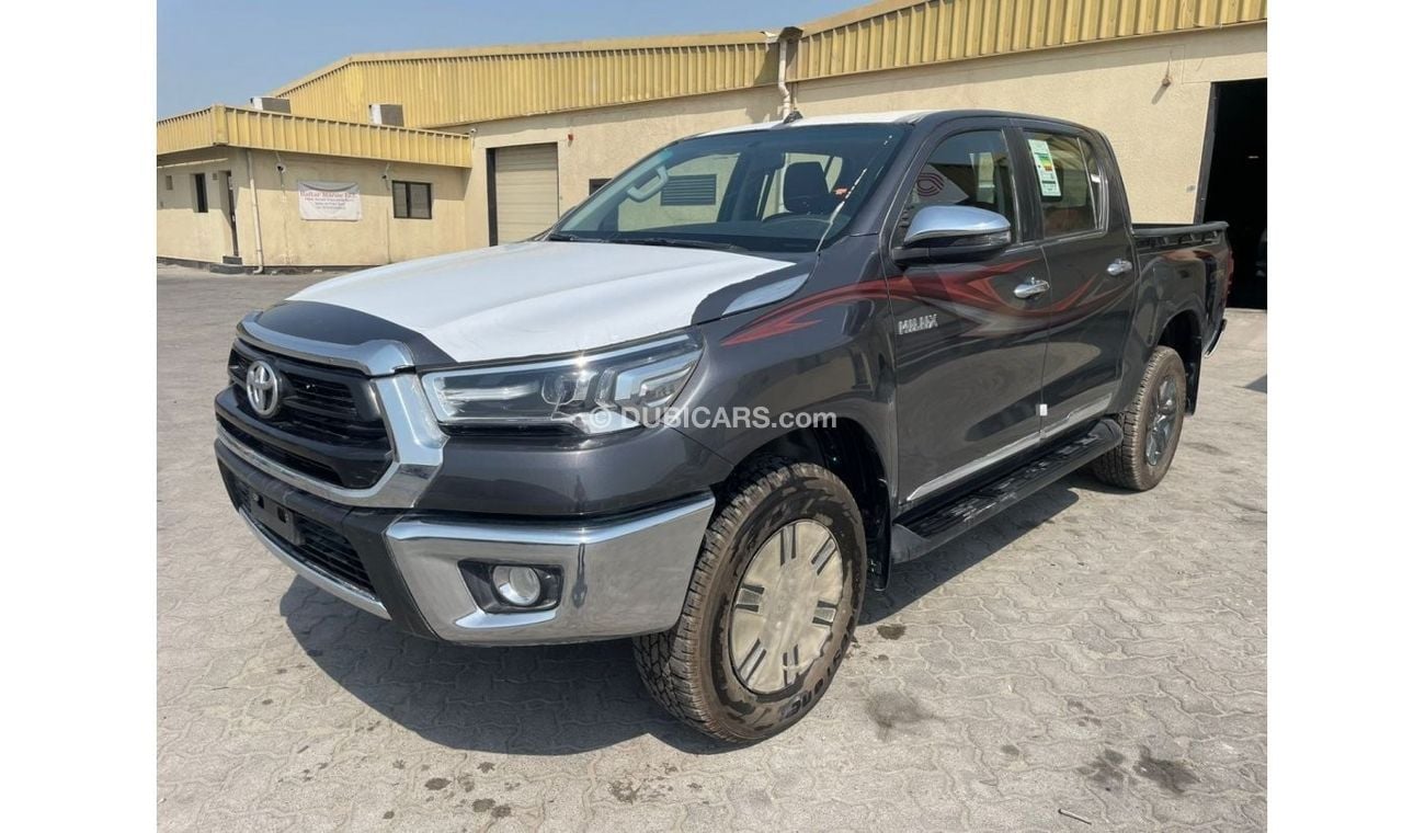 تويوتا هيلوكس 2024 Toyota Hilux 2.7L Automatic , SR5