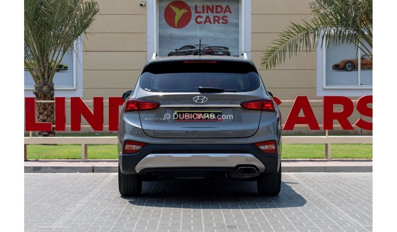 Hyundai Santa Fe GL Hyundai Santa Fe 2019 GCC under Warranty with Flexible Down-Payment/ Flood Free.