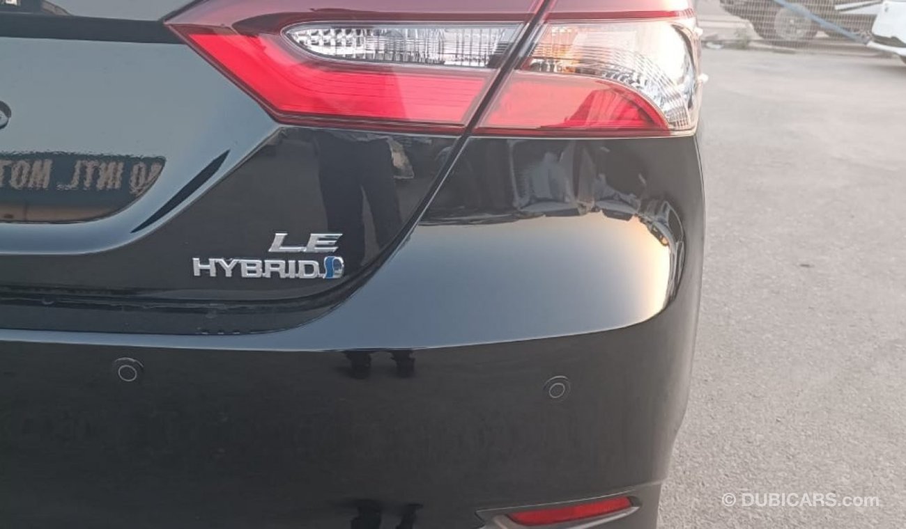 تويوتا كامري 2.5L LE Hybrid 2022MY