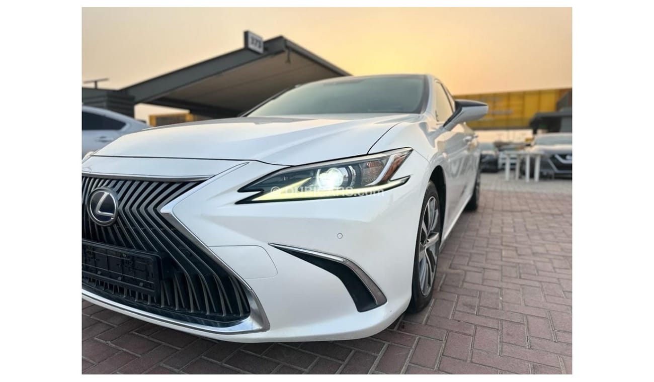 Used Lexus ES 300 Hybrid Lexus ES500 h 2019 model GCC very good ...