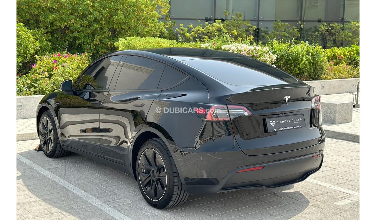 Tesla Model Y Tesla Model Y Long Range  Enhanced Auto Pilot  White Interior  2023 GCC Under Warranty