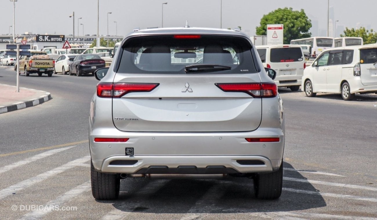 Mitsubishi Outlander For Export Only !Brand New Mitsubishi Outlander Premium 2.5L Petrol |Silver/Black| 2025 |