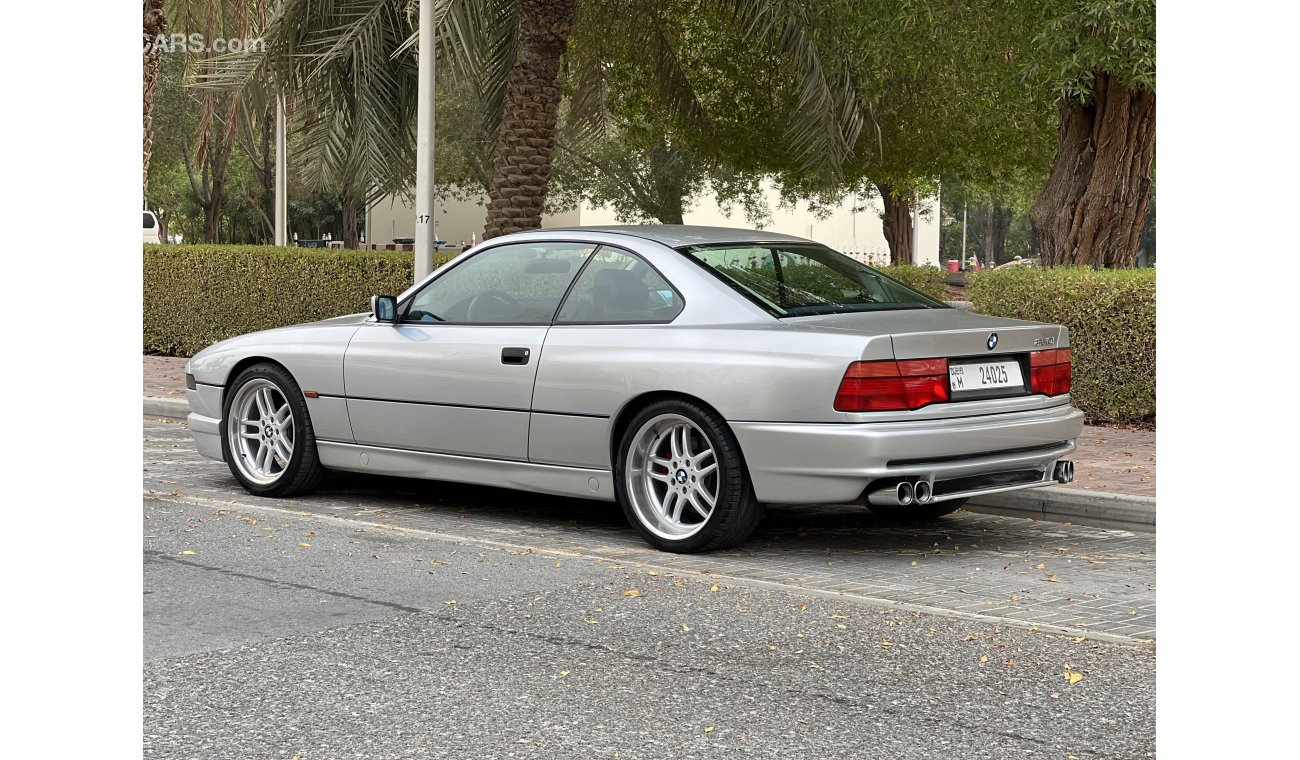 BMW 850 E31 V12 in a good condition