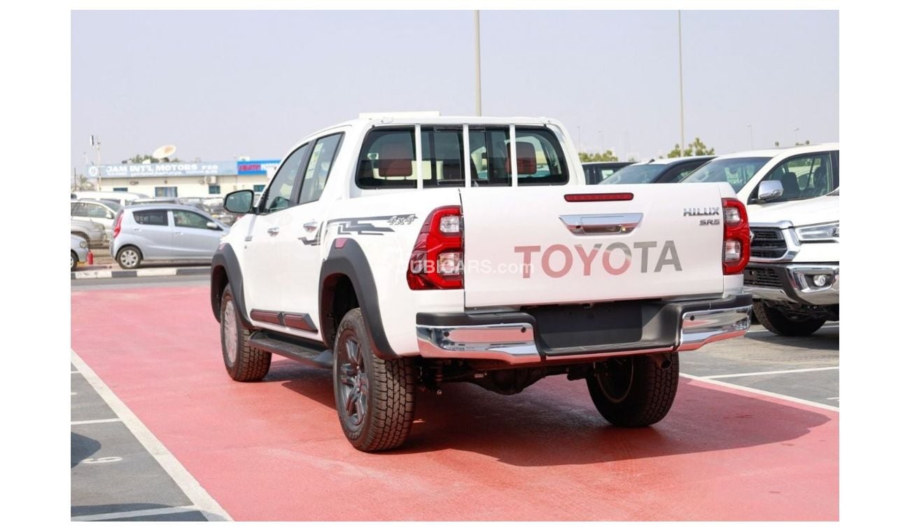 Toyota Hilux TOYOTA HILUX 4.0 AT WITH FENDER WHITE 2024