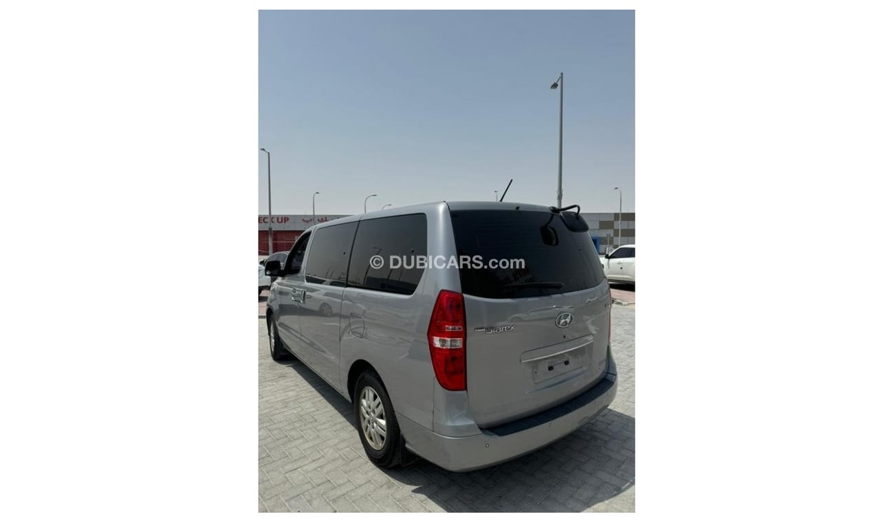 Hyundai H1 Starex