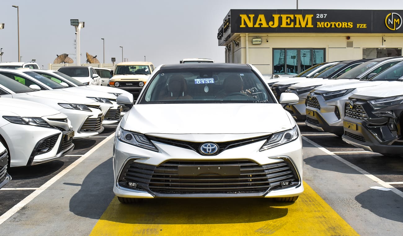 Toyota Camry Lumiere  2.5L Hybrid