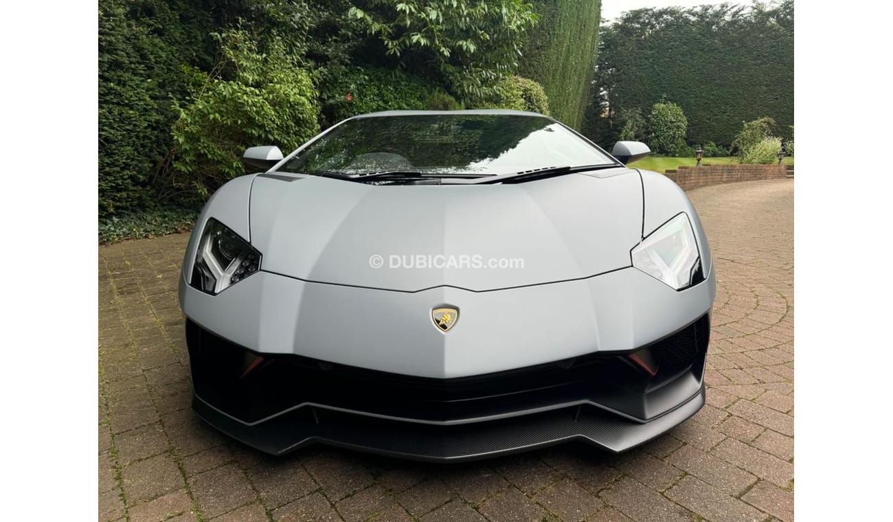 Lamborghini Aventador 6.5 V12 LP 780-4 Ultimae ISR 4WD RIGHT HAND DRIVE