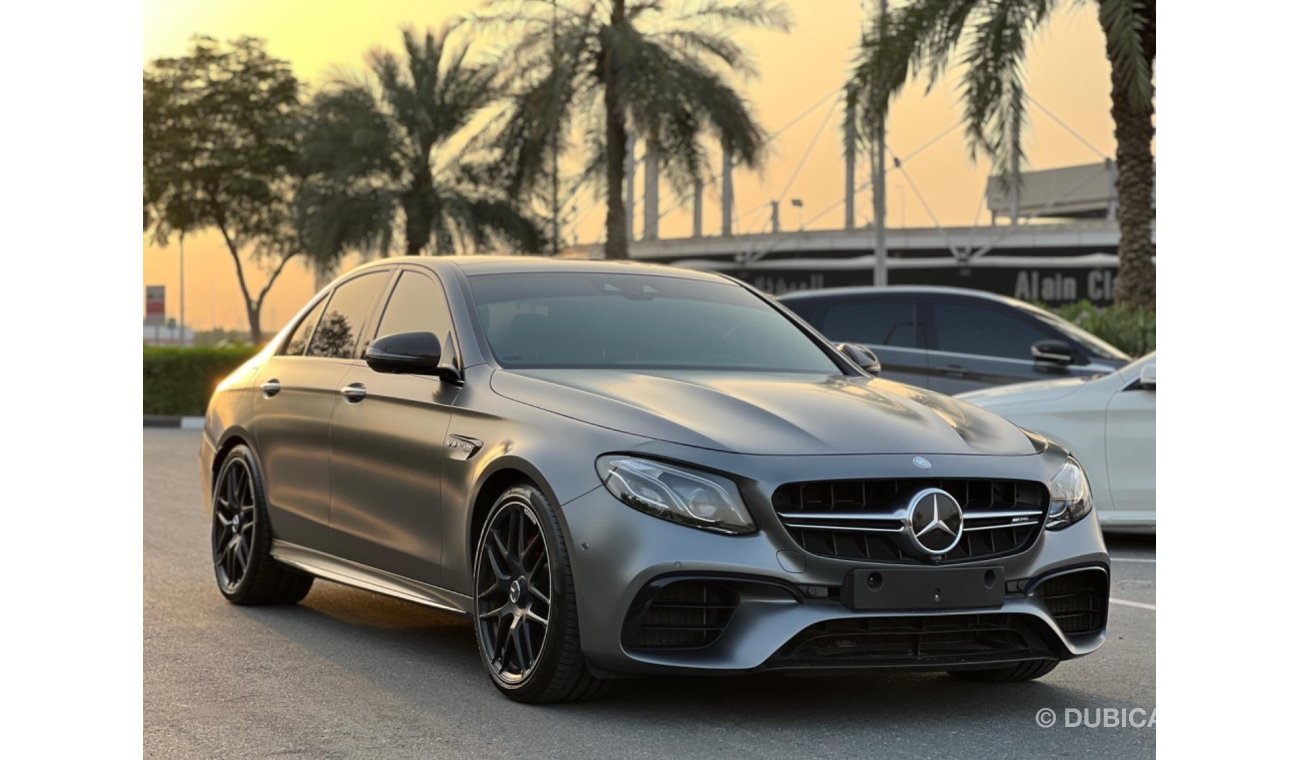 Mercedes-Benz E 63 AMG