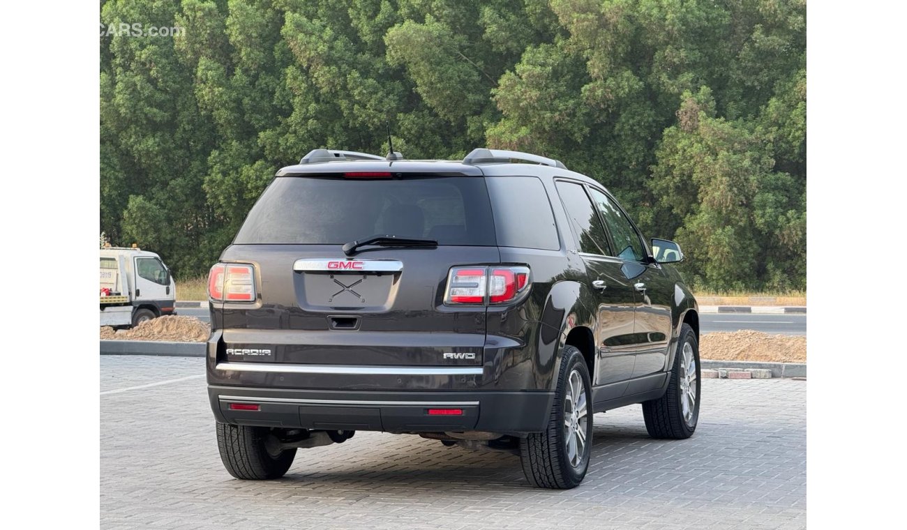 GMC Acadia SLT GMC ACADIA 2016 MODEL GCC