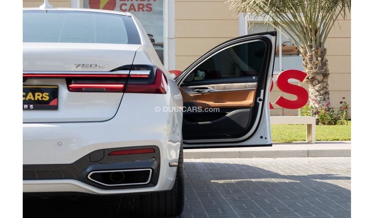 بي أم دبليو 730Li M Sport 2.0L BMW 730Li M-Sport 2021 GCC under Warranty with Flexible Down-Payment.