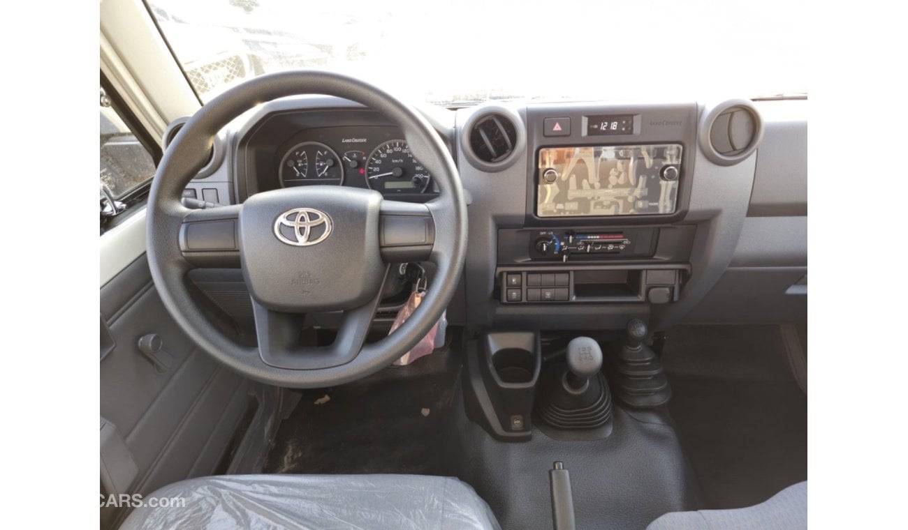 تويوتا لاند كروزر هارد توب 2024 TOYOTA LAND CRUISER HARDTOP (GRJ78) 4.5L DIESEL V8 4WD 3DOOR