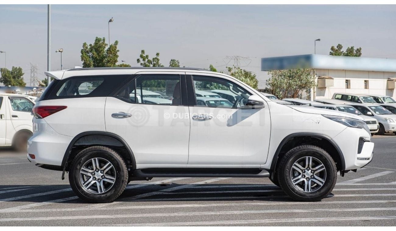 تويوتا فورتونر FORTUNER 2.7L 4WD