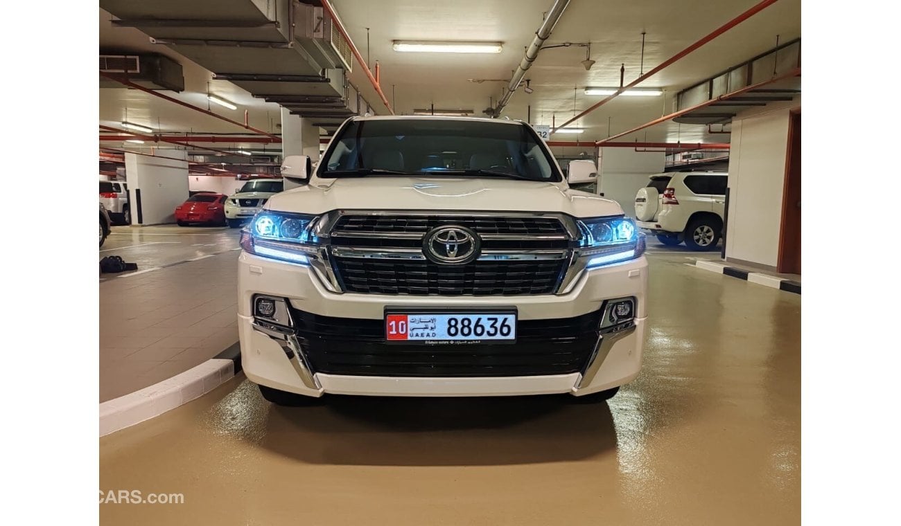 Toyota Land Cruiser GXR