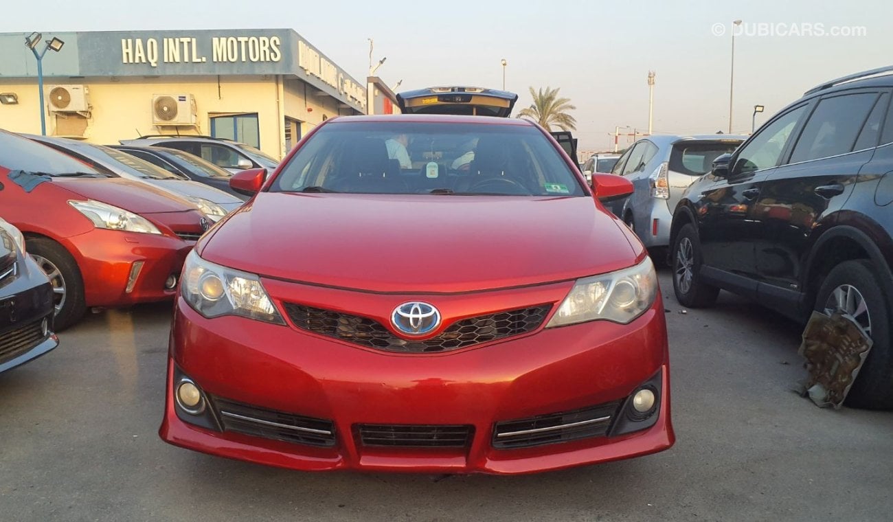 تويوتا كامري Toyota Camry SE Hybrid