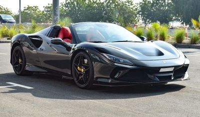 Ferrari F8 Spider 2020 - GCC - Under Warranty - 10,000 KMs only - Wrap in black/ Yellow Original