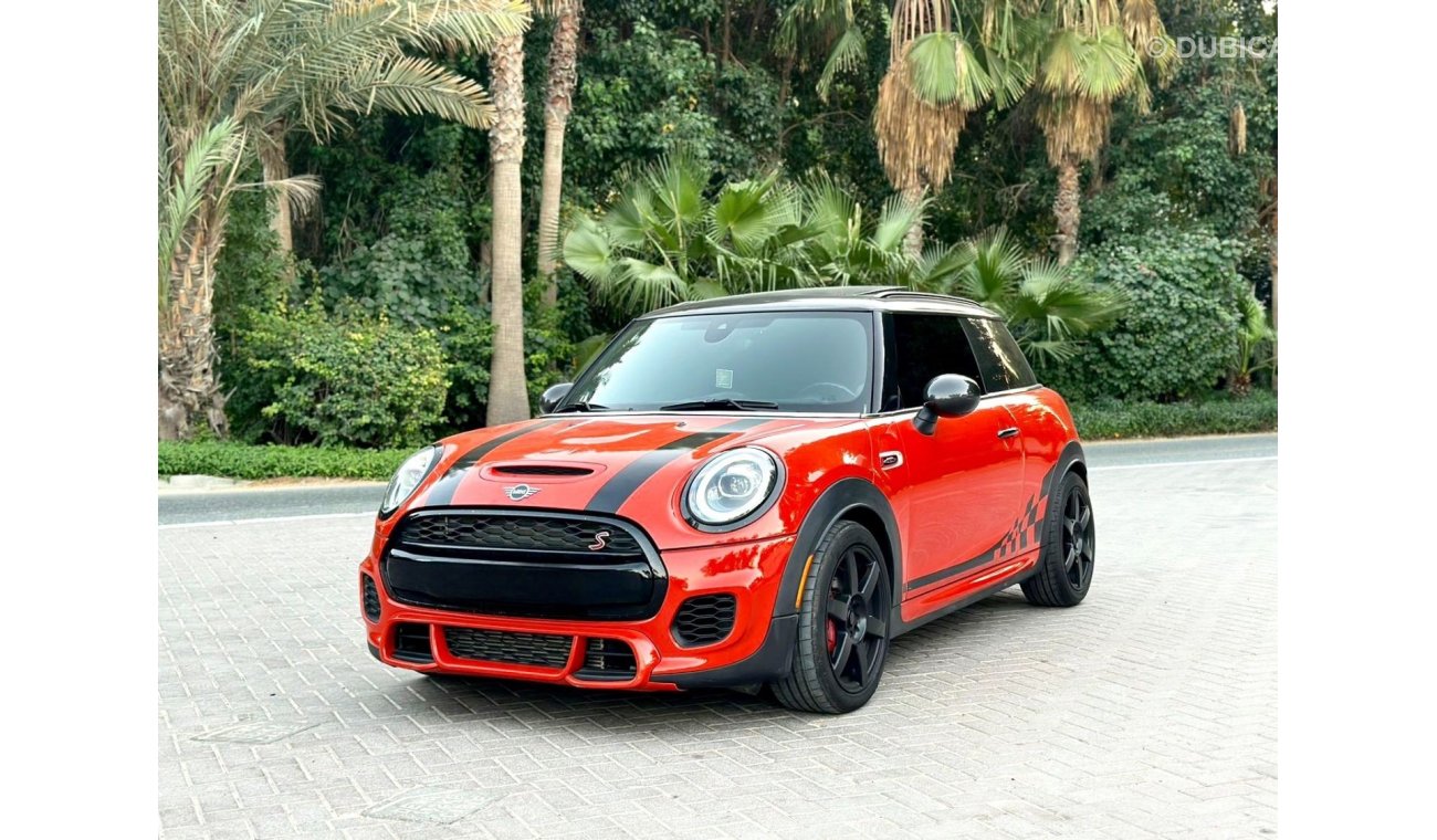 Mini Cooper John Cooper Works 2019 MINI COOPER S HARD TOP, JOHN COOPERS WORKS EDITION/ 2.0L ENGINE SIZE - 4 CYLI