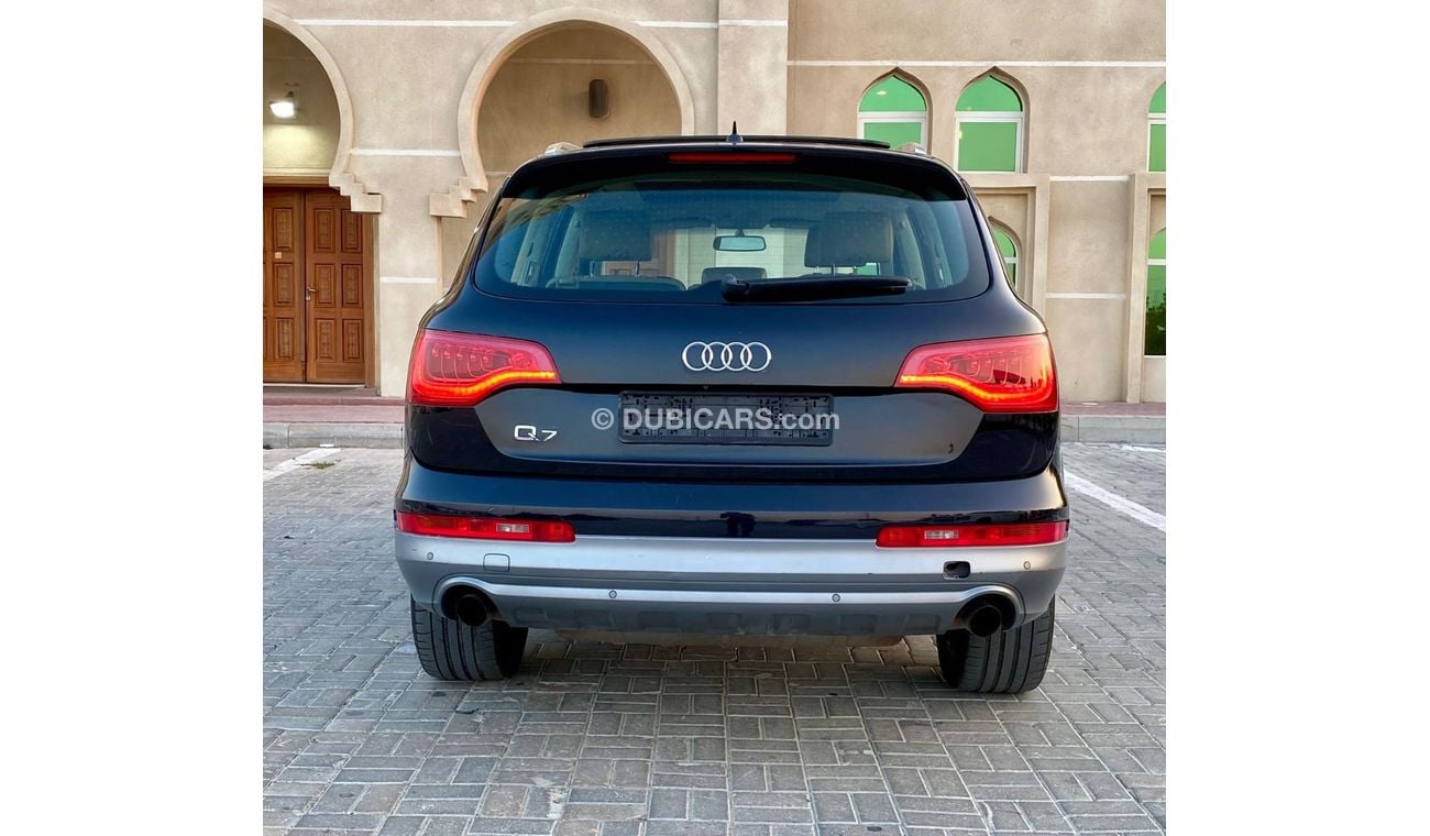 Audi Q7 TFSI quattro 3.0L (328 HP)