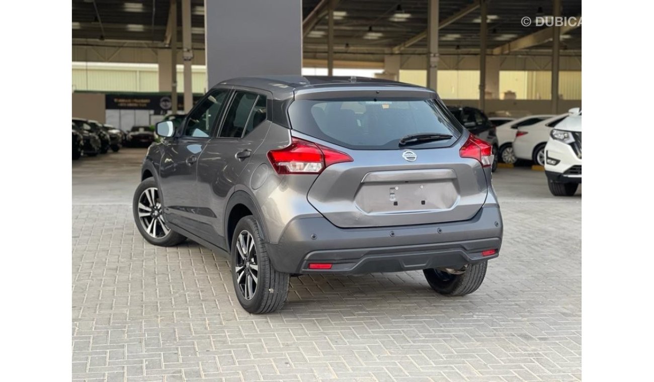 Nissan Kicks Kicks SV RADAR / LINE ASSIST /620 AED MONTHLY