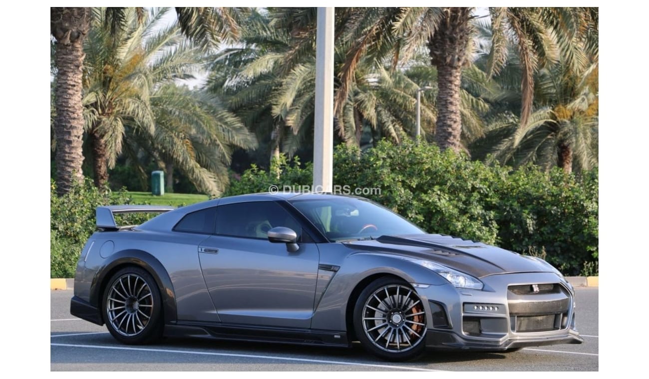 Nissan GTR Std NISSAN GT-R EDITION CLEAN TITEL ORIGINAL PAINT  FULL CARBON FIBER