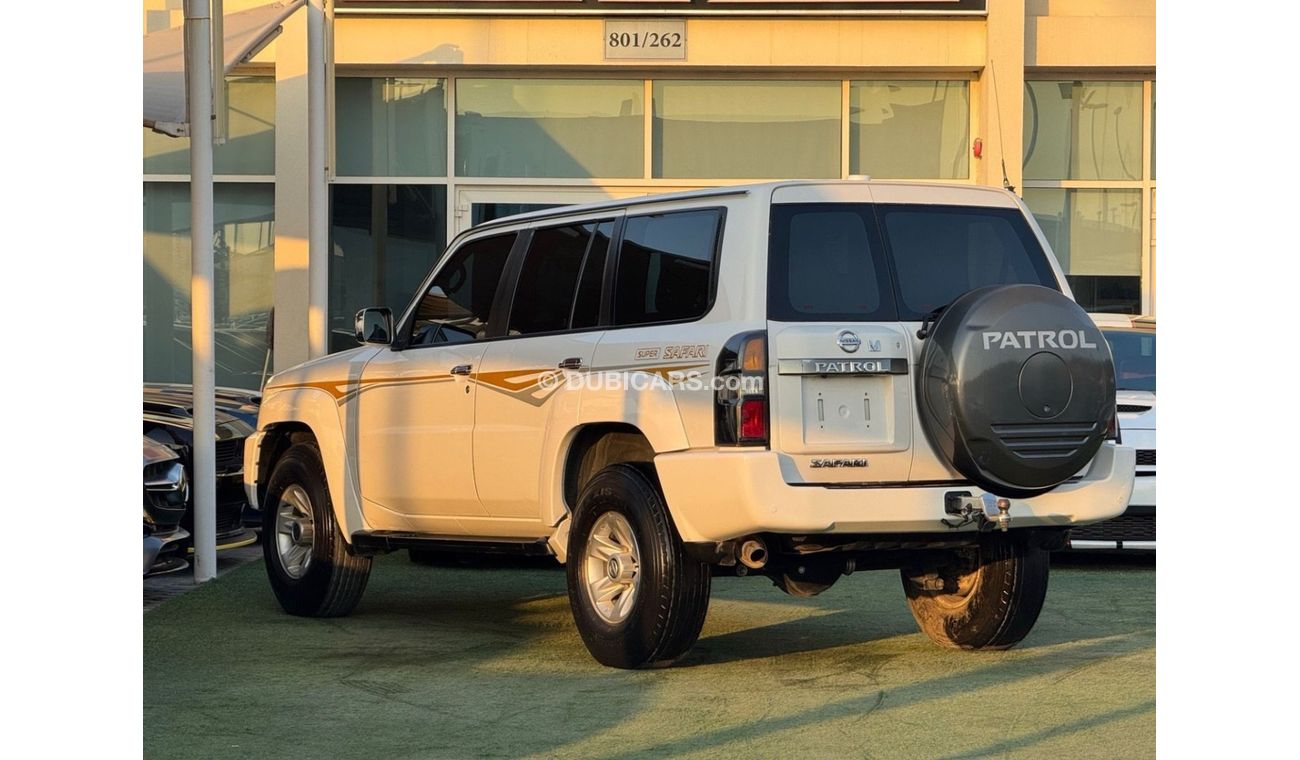 Nissan Patrol Safari Safari SV 4.8L M/T