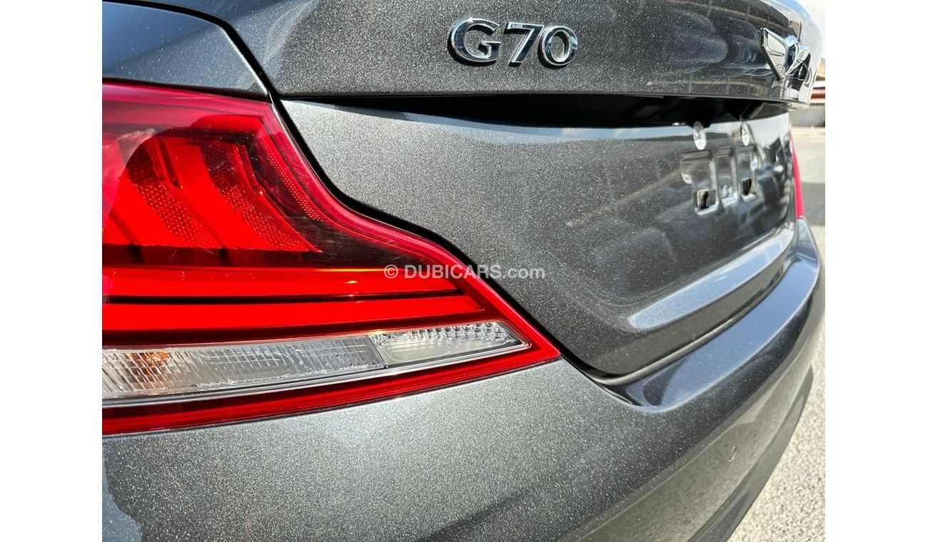 Genesis G70 Premium